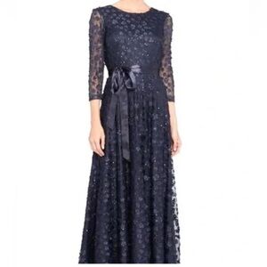 Elegant Navy blue 3D flowered dress,TAHARI by ARTHUR S LEVINE size 10